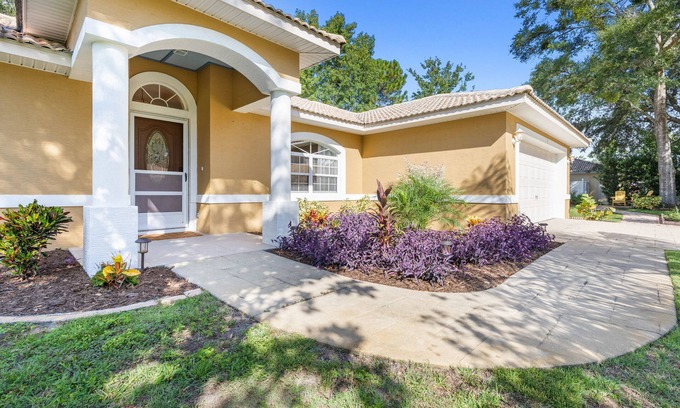 Palm Coast House | Pet-Friendly Privacy In The Palms with Oceanfront Views