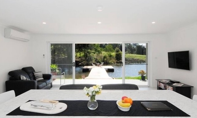 Tapitallee Cottage | Discover Comfort and Privacy at Heron's Rest Lodges