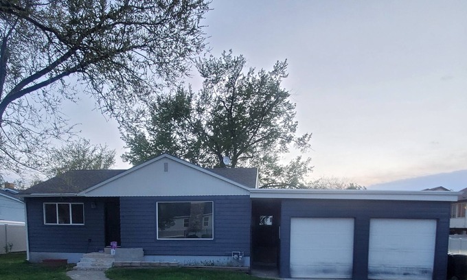 Centerville Apartment | Privare, Comfortable, Modern basement unit