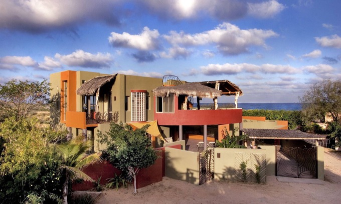 Cabo Pulmo House | Tranquil 2 Bedroom Retreat Steps from the Beach