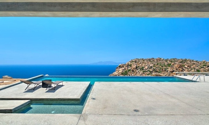 Milopotas Villa | Discover Mylo Villa: 4 BR Escape with Pools Near Beach