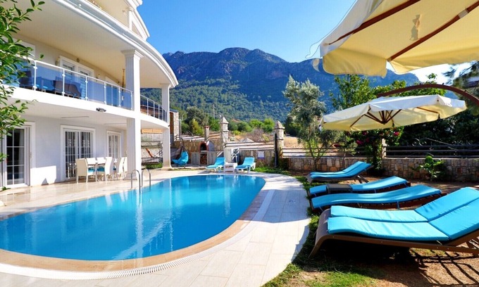 Oludeniz Villa | Exclusive 5-Bedroom Villa in Ovacik with Heated Pool