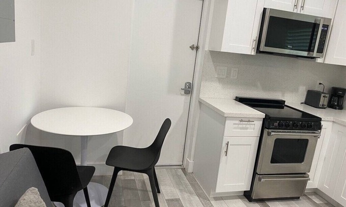 Royal Poinciana Apartment | Exclusive Studio with Kitchen Near Hollywood Beach