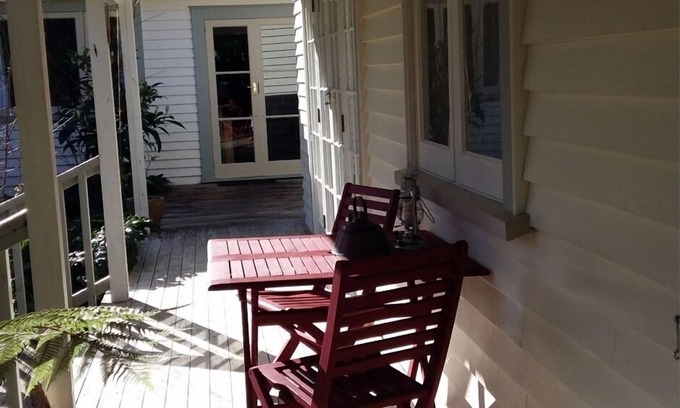 Tapu Cottage | Serene Kingfisher Paradise Cottage with Pool & Kitchen