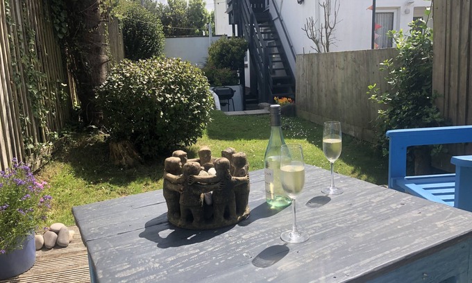 West Down Apartment | Discover a Private Annex near Woolacombe with Pool Access