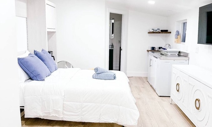 Rancho San Diego Apartment | Convenient Apartment Steps from Sycuan Casino