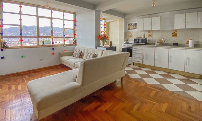 San Blas Apartment | Cozy Apartment with City View in San Blas, Cusco