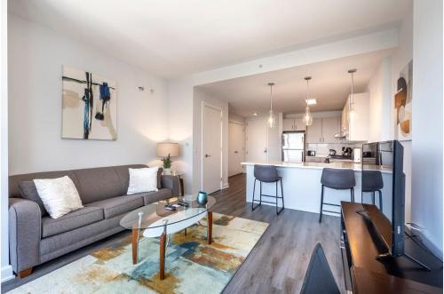Downtown Apartment | Private Apartment with Gym and Pool - Pet Friendly Stay