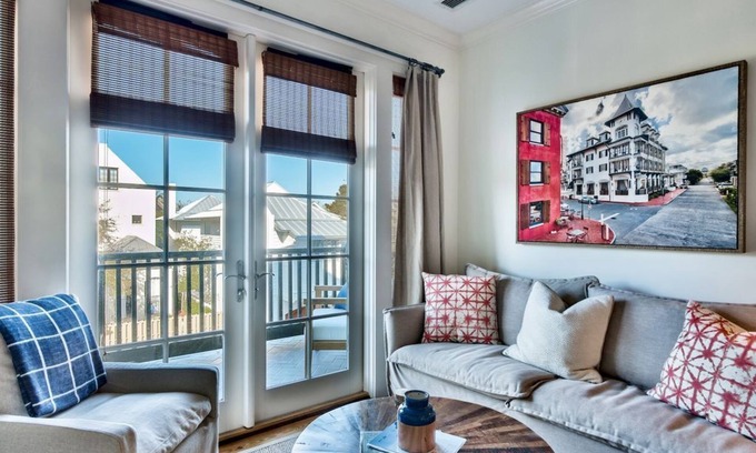 Rosemary Beach Condo | Relax by the Private Beach with Pool Access & Great Amenities