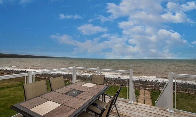Scots Bay Cottage | Exclusive Beachfront Cottage with Ocean View & Breakfast