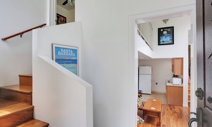 Westside Apartment | Bright Retreat with Views Near Beach and Downtown Attractions
