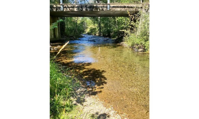 Noxon House | Idyllic Cabin Retreat at Noxon Creekside Motel