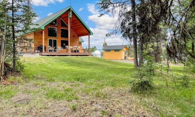 Tamarack Resort Cabin | Cozy Cabin Retreat at the Foot of the Mountain - 9.6/10