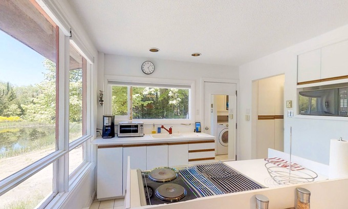 Uxbridge Cottage | Cozy Cabin in Private Forest with Spa & Scenic Pond Views