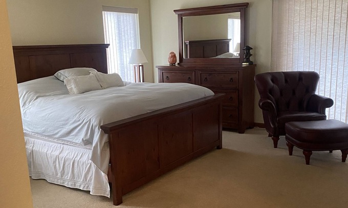 Darby House | Cozy Creekside Cabin Near Darby, MT - Rated 10/10 by Guests
