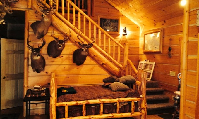 Chief Lake Cabin | Cozy Cabin on Chippewa Flowage with Beach & Great Fishing!