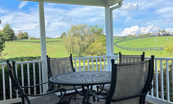 Marshall Cottage | Private, comfortable 4-bedroom/3 bath cottage in Upperville with full amenities