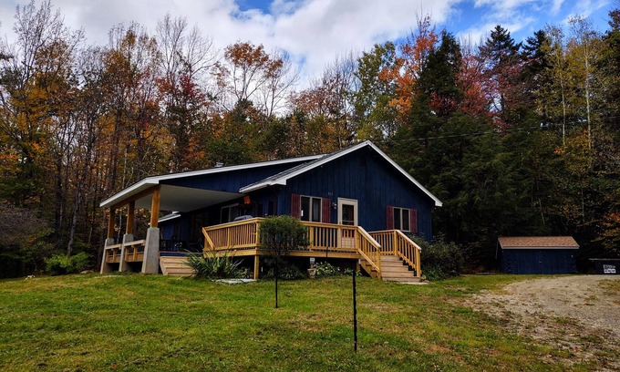 Cavendish House | Cozy Country Cabin Near Skiing and Snowmobiling Adventures