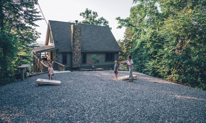 Sevierville Cabin | Inviting Mountain Lake View Cabin with Hot Tub & Game Loft
