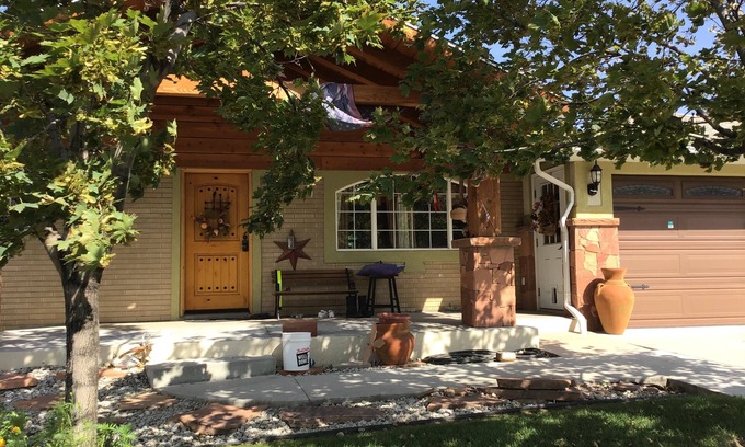 Bountiful Apartment | Private Entrance Studio with Spa and Pet-Friendly Perks