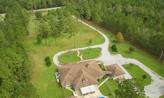 Gulfport House | Secluded Retreat with Private Pool & Hot Tub, 15 Min to Beach