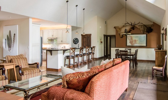 Whitefish House | Exclusive Private Estate with Lake Access and Spa Amenities