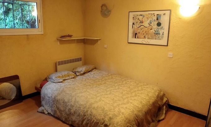 Argenteuil House | Exclusive Private Floor with Pool and Kitchen Access