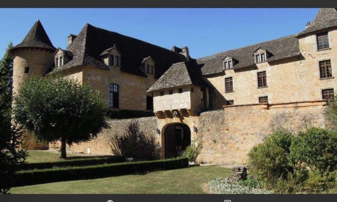 Saint-Medard-de-Presque Other | Elegant Private Castle in France with Pool for 20 Guests