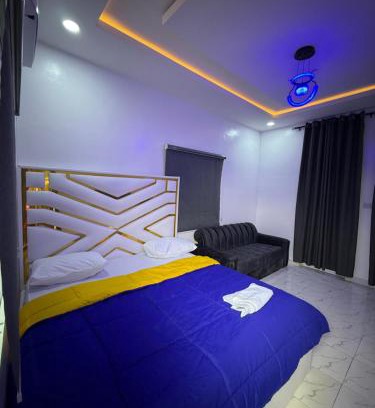Lagos House | Private Fully Serviced Studio Apartment At Ogudu , AC, Private kitchen and bathroom, Not A Shared, 5 percent off Weekly and 10 percent off Monthly Stays