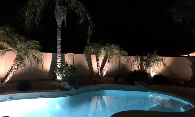 El Mirage House | Private Heated Pool & Spa Retreat: 9.8/10 Guest Rated