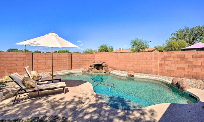 Paradise Valley Village Cottage | Relaxing Phoenix Retreat with Private Heated Pool Access
