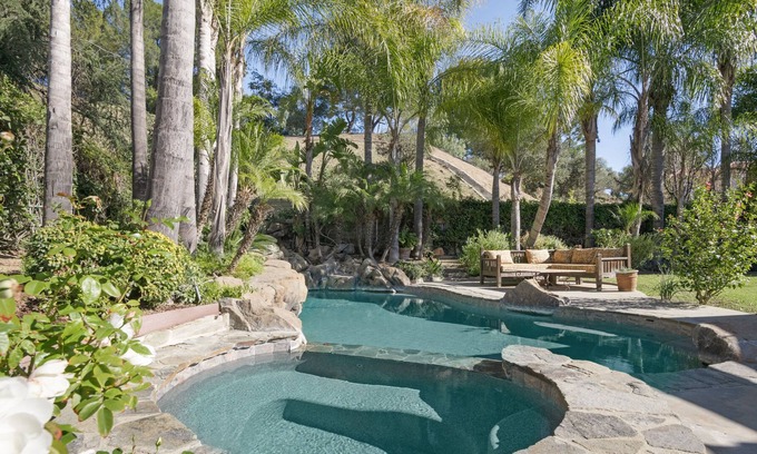 Topanga House | Discover a Private Home in Picturesque Topanga Canyon