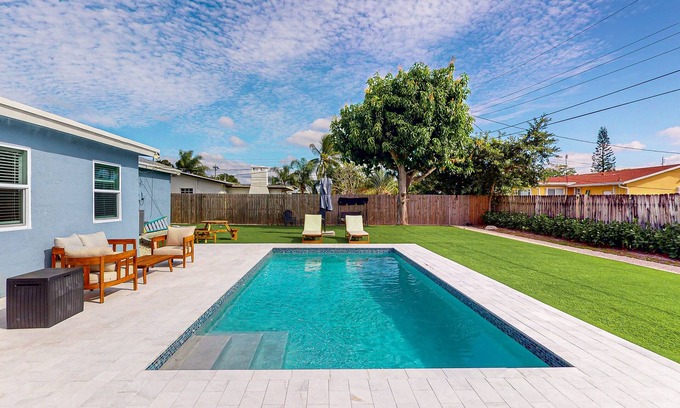 Lantana House | Private home with sparkling pool, close to beach, w/AC, W/D, and WiFi