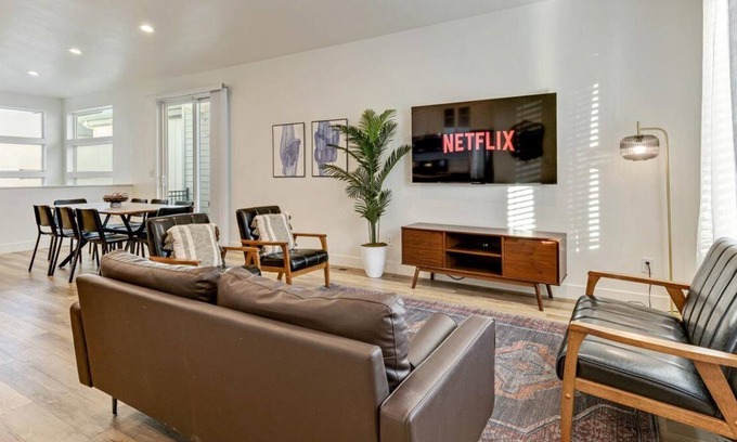 Bluffdale House | Private Hot Tub and Game Room