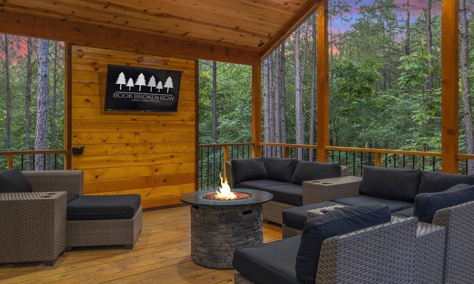 Pickens Cabin | Unforgettable Adventure Awaits: ATV Trails & Private Living