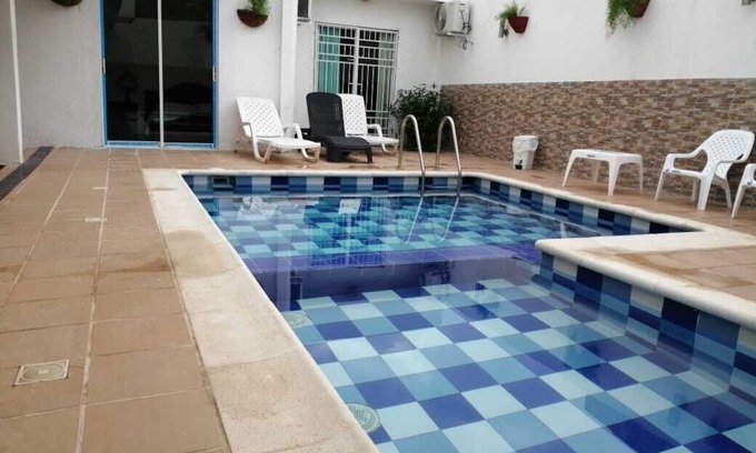 La Boquilla House | Cozy House in Cartagena with Oceanfront Pool Access