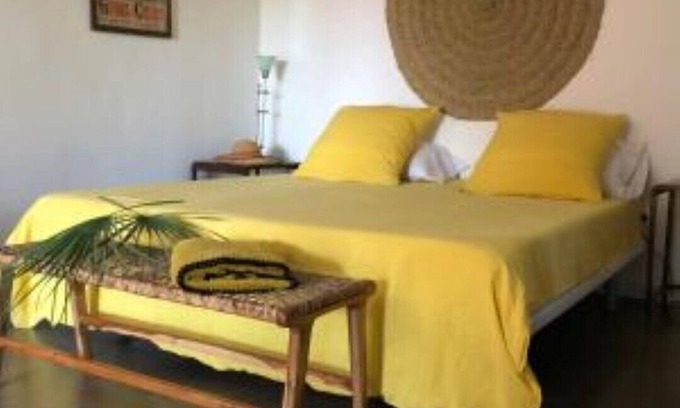 Sagra House | Inviting 3-Bedroom House Surrounded by Botanical Gardens