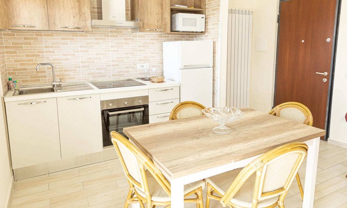 Ospedaletto D'Alpinolo Apartment | Private apartment overlooking the greenery of Natura (Passero 5)