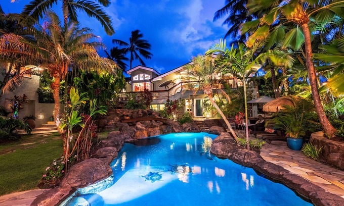 Kalama Tract House | Beachside Retreat with Private Pool Near Kailua Beach