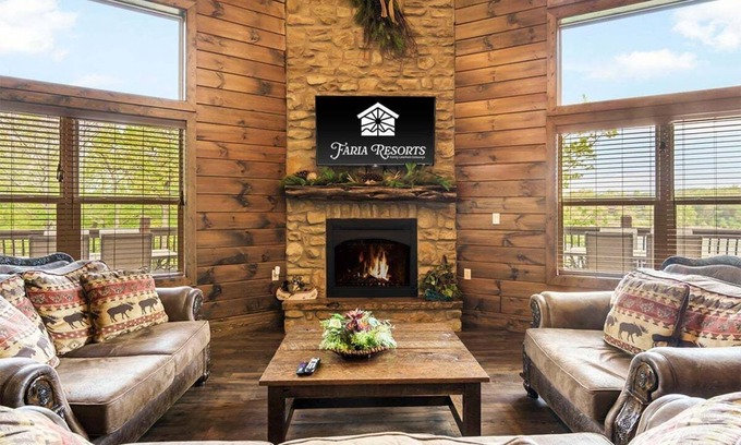 Indian Point Cabin | Exclusive Lakefront Lodge with Pool & Spa, Rated 10/10