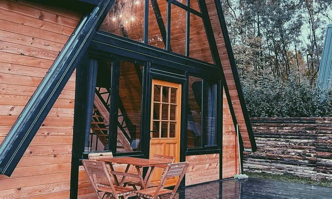 Kartepe House | Modern Frame House Retreat with Private Jacuzzi for Families