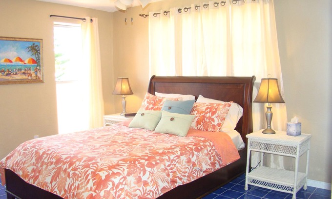 Ormond-by-the-Sea House | Modern 2BD Home Steps from Beach with Pool & Ocean Views