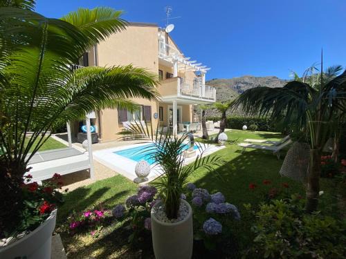 Taormina Villa | Exclusive Villa Mastrissa with Two Inviting Pools