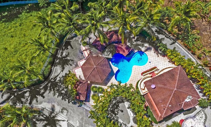 Higuey Villa | Relax at Private Montaña Pool Villa with Horseback Riding