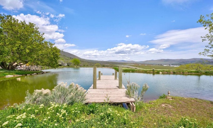 Mount Pleasant Cabin | Cozy Mountain Lodge with Fish Pond & Private Hot Tub