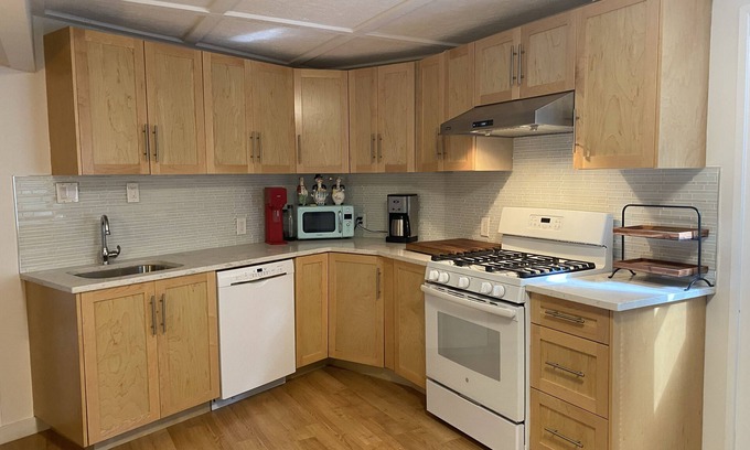 Cordova Bay House | Nature Retreat: Pet Friendly with Oceanfront Views