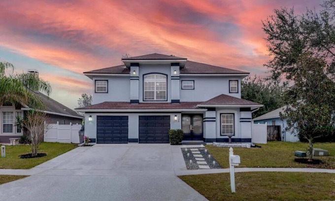 Apopka House | Perfect Retreat with Pool Table & King Bed Near Springs