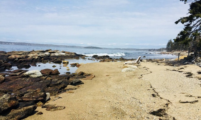 Pemaquid Point House | Idyllic Oceanfront Cottage with Private Beach and Pool