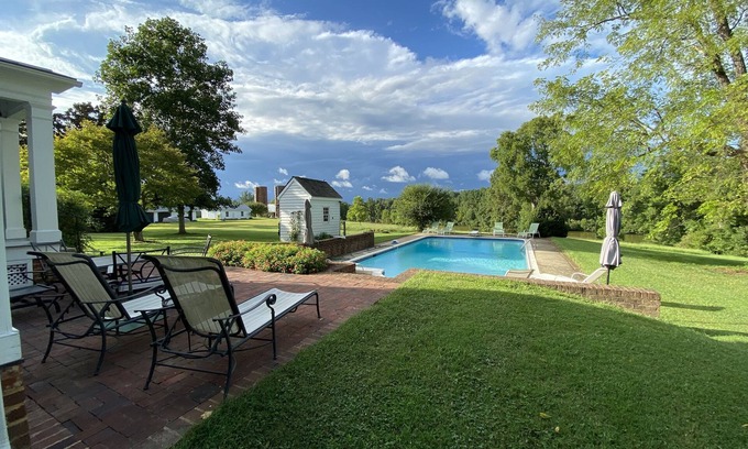 Goochland House | Historic 1870 Home with Pool & Lake Views - Guest Rated 10/10