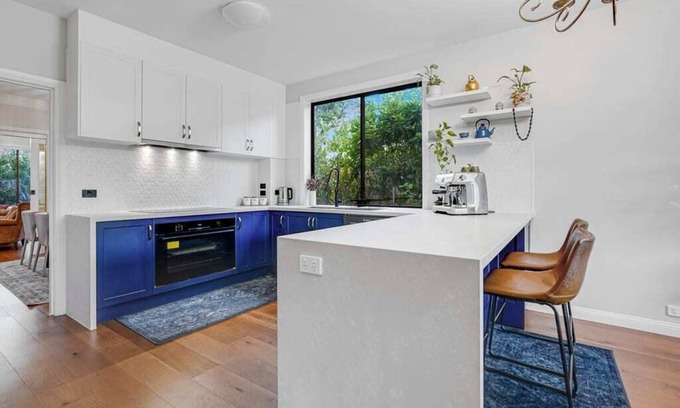 Keysborough House | Premier Private Paradise in Keysborough with Pool Access